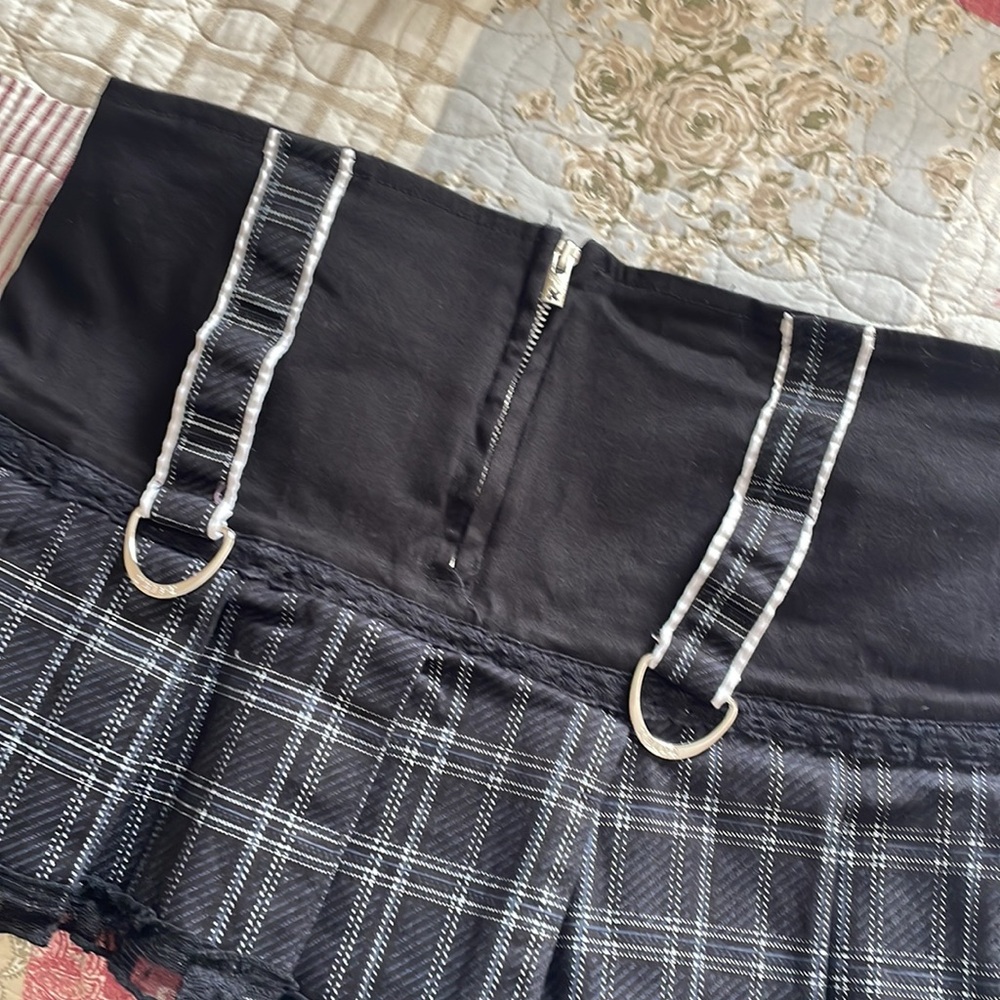 Tripp NYC Mini Skirt - Picture 4 of 5